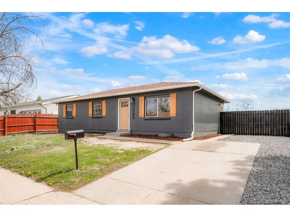 Photo of 13202 Olmsted Pl