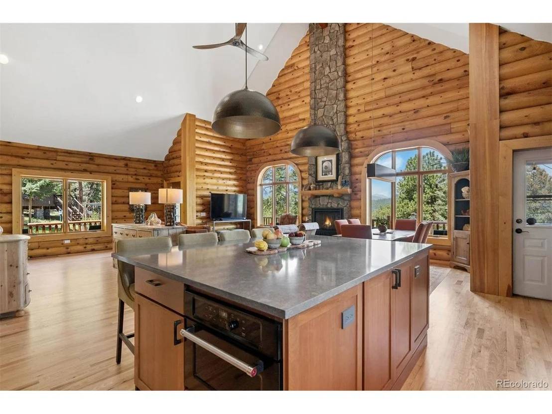 Photo of 4620 Forest Hill Rd