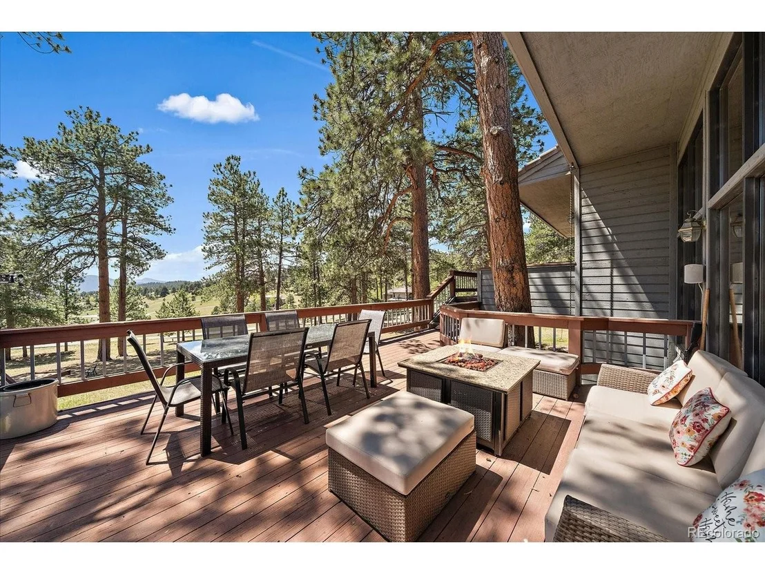 Photo of 395 Spring Ranch Dr