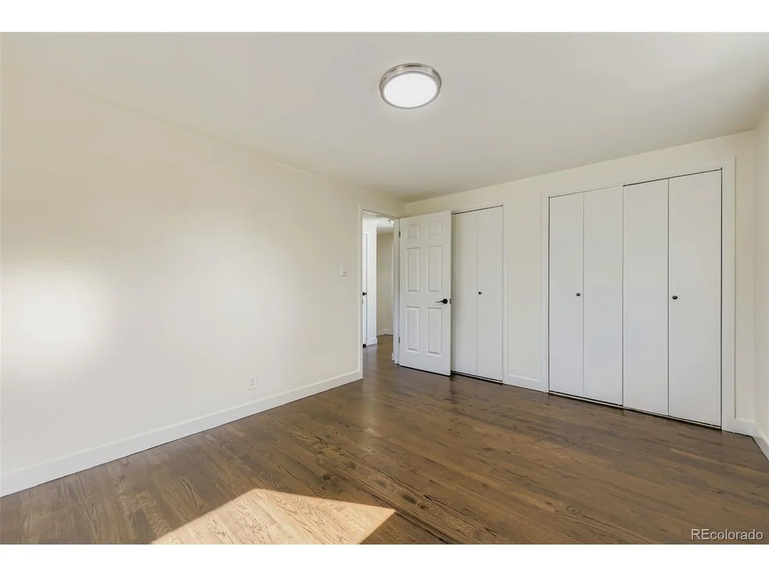 Photo of 9917 Clark Dr