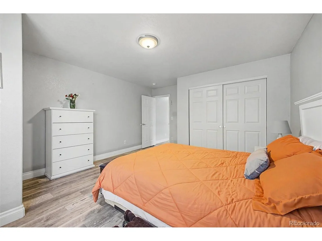 Photo of 9815 Eagle Creek Cir