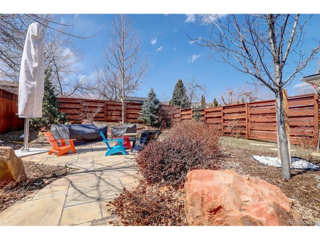 Photo of 956 Quince Ave