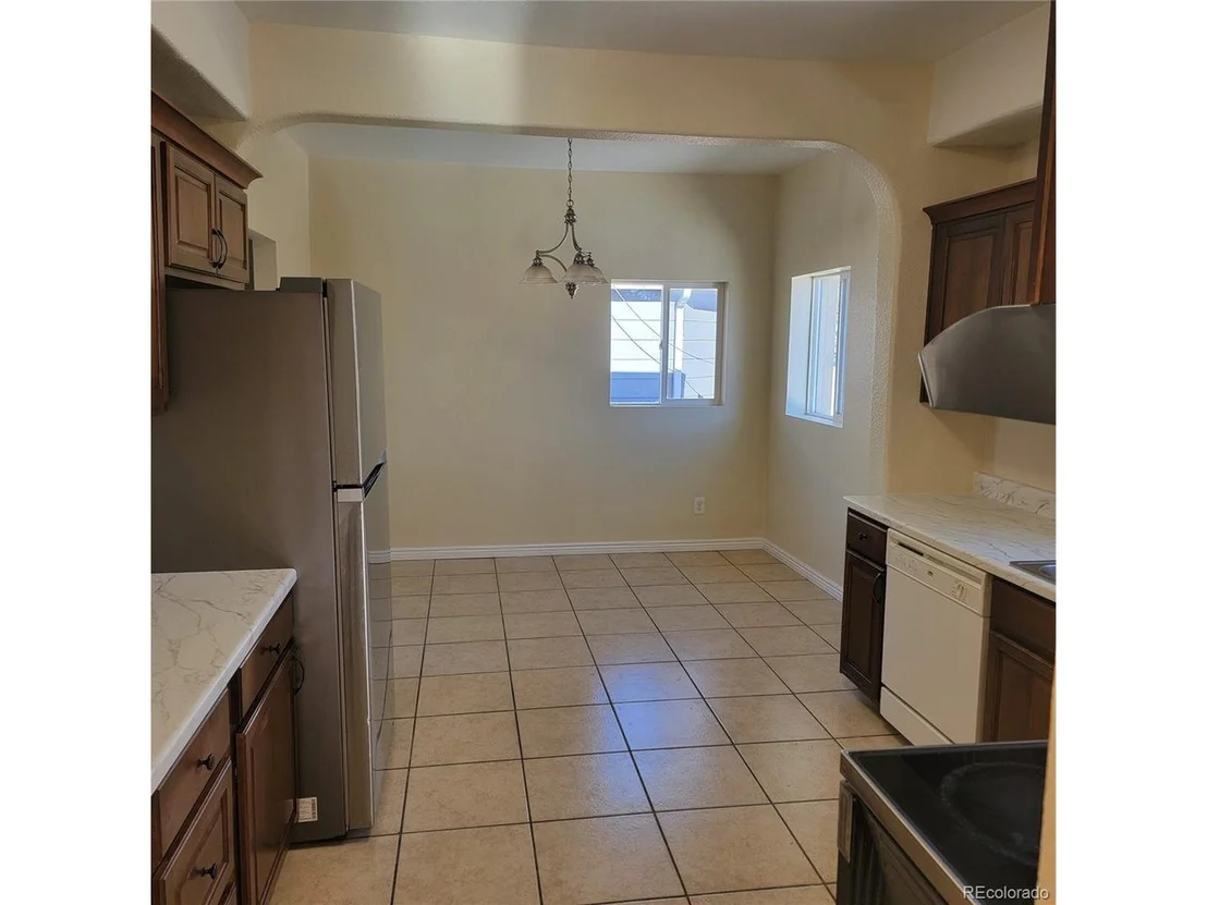 Photo of 4783 High St