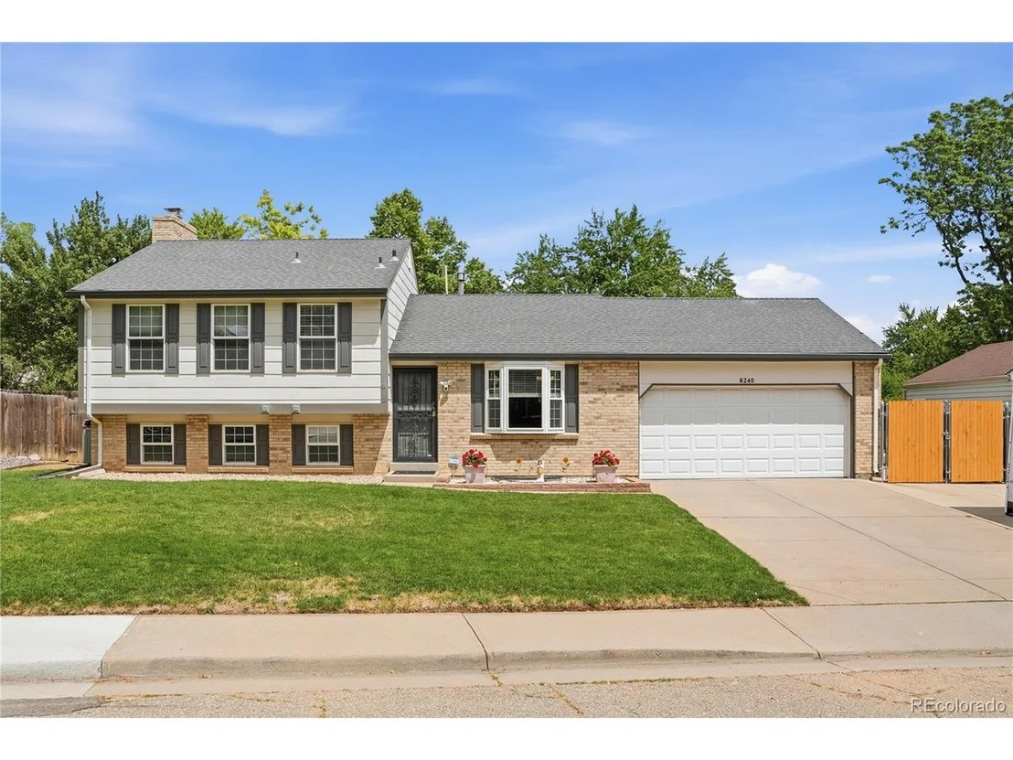Photo of 8240 Garland Dr