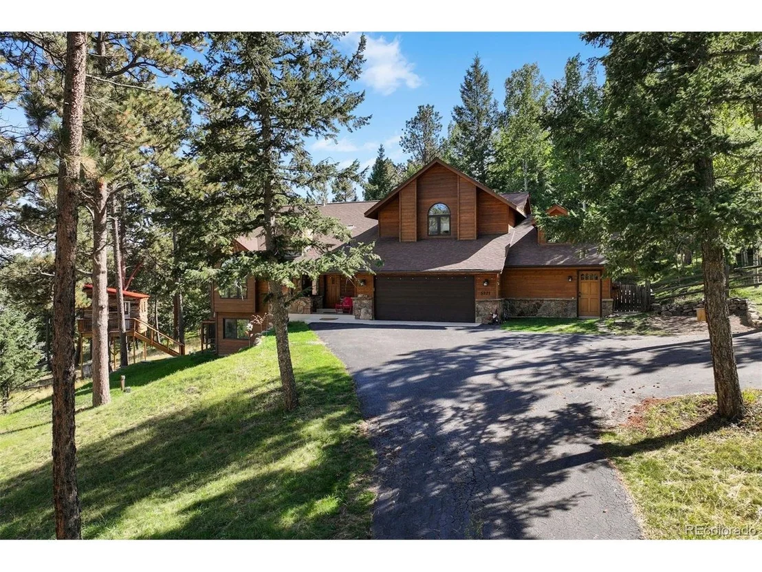Photo of 5321 Three Sisters Cir