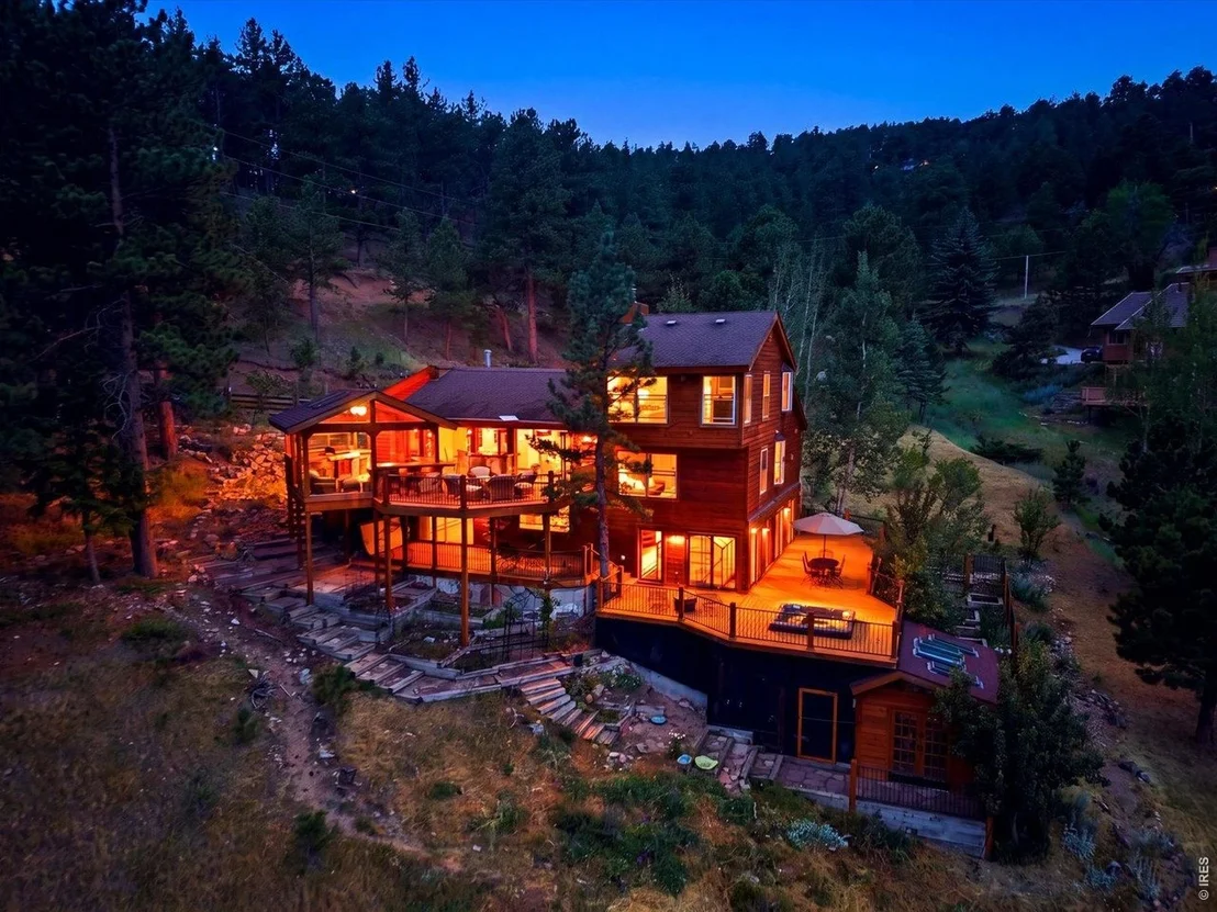 Photo of 114 Balsam Ln