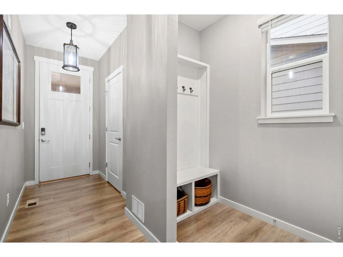 Photo of 1938 Knobby Pine Dr