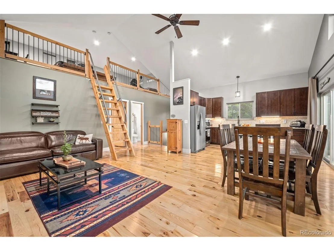 Photo of 258 Upper Forest Rd