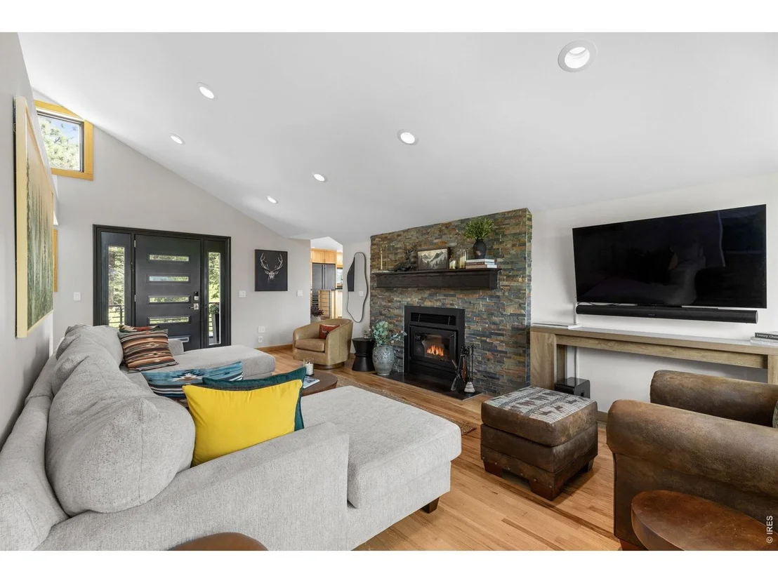 Photo of 6722 Flagstaff Rd