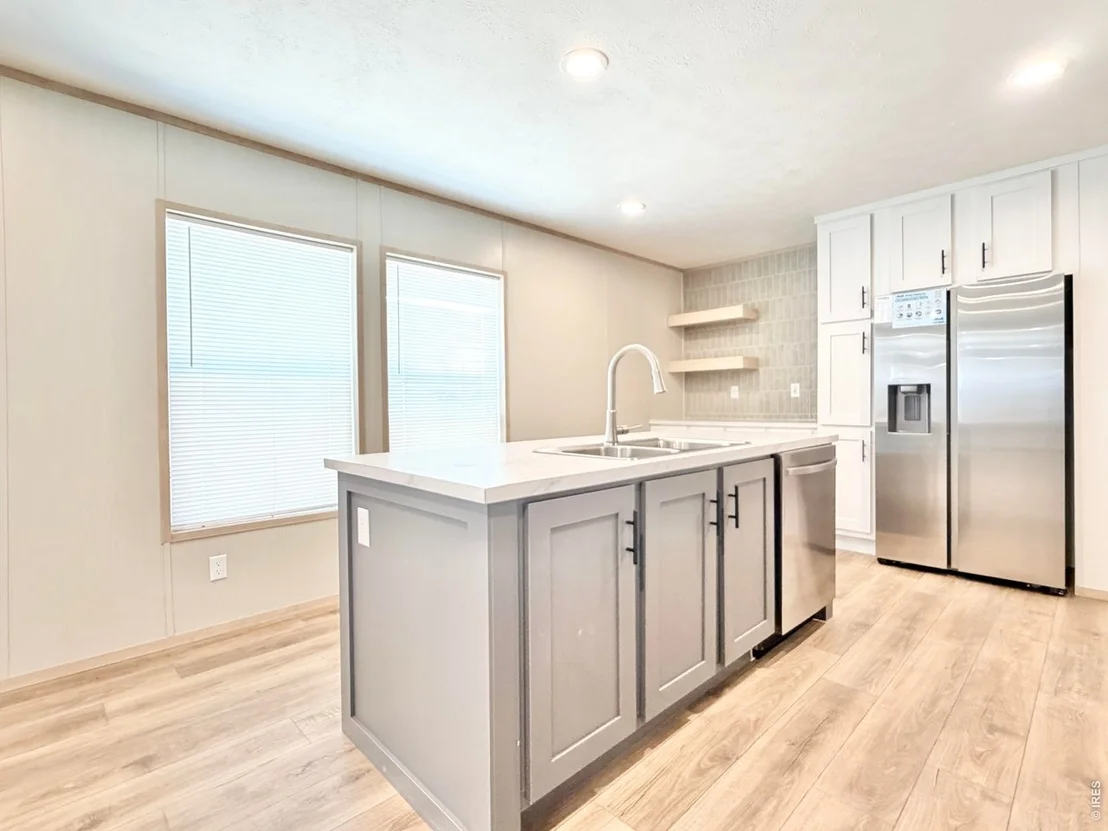 Photo of 41876 County Road 80