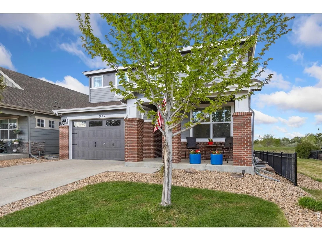 Photo of 352 Baja Dr