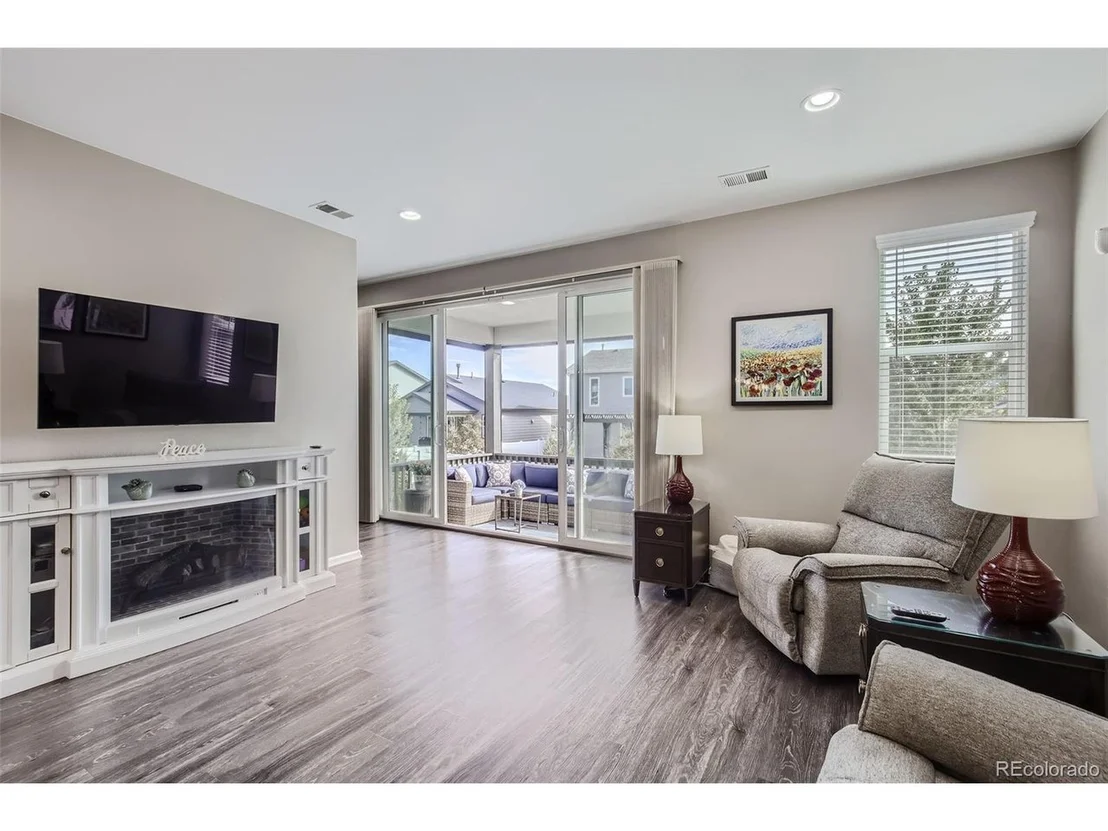 Photo of 5553 Osbourne Dr