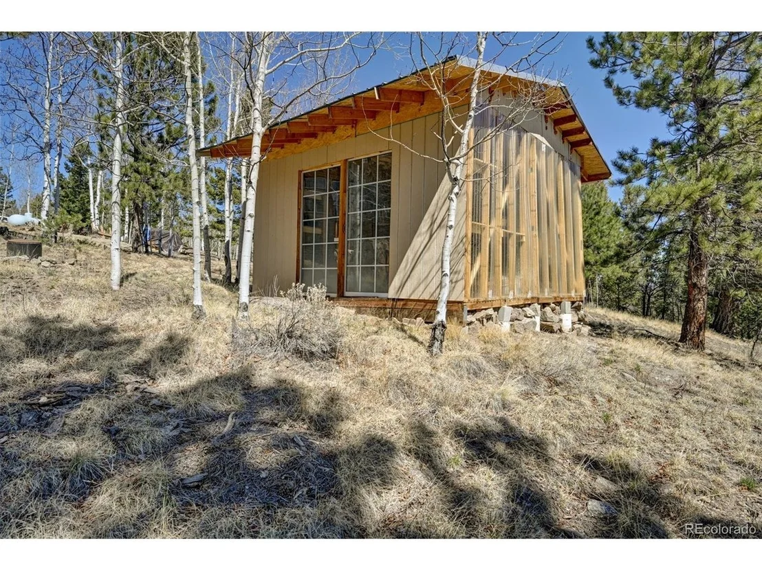 Photo of 447 Blacksmith Rd