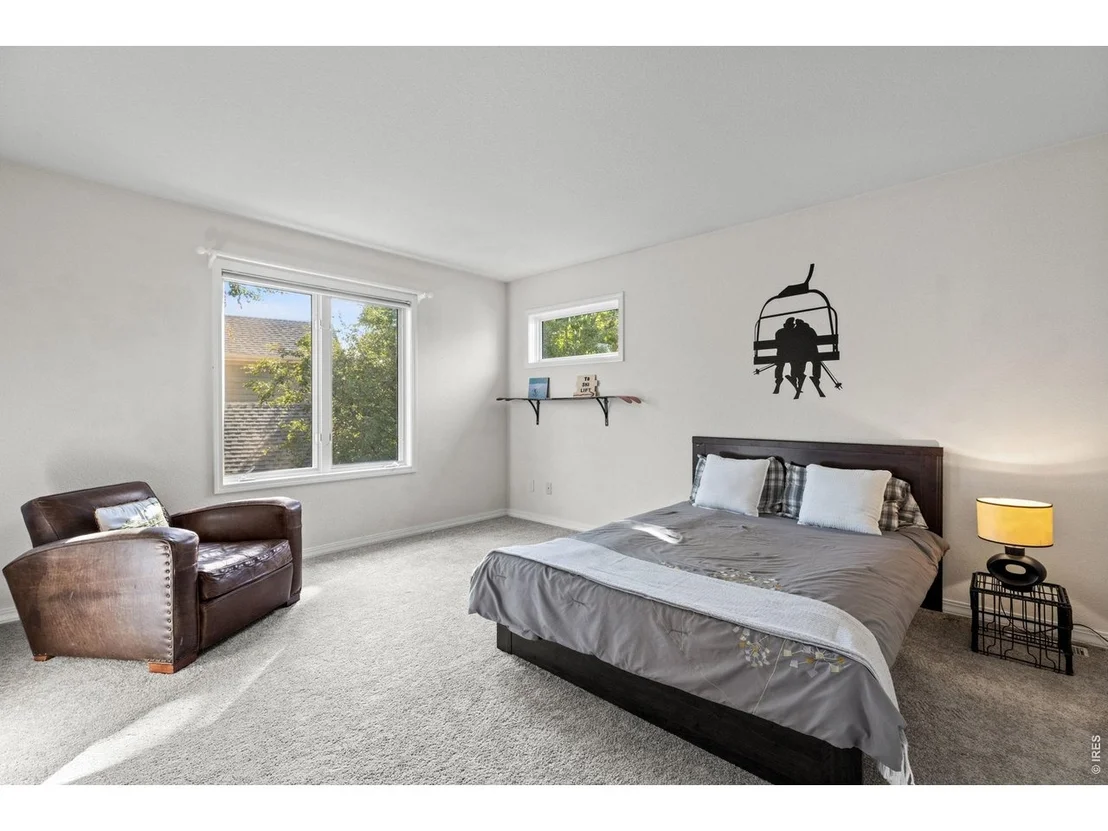 Photo of 3966 Montclair Ln