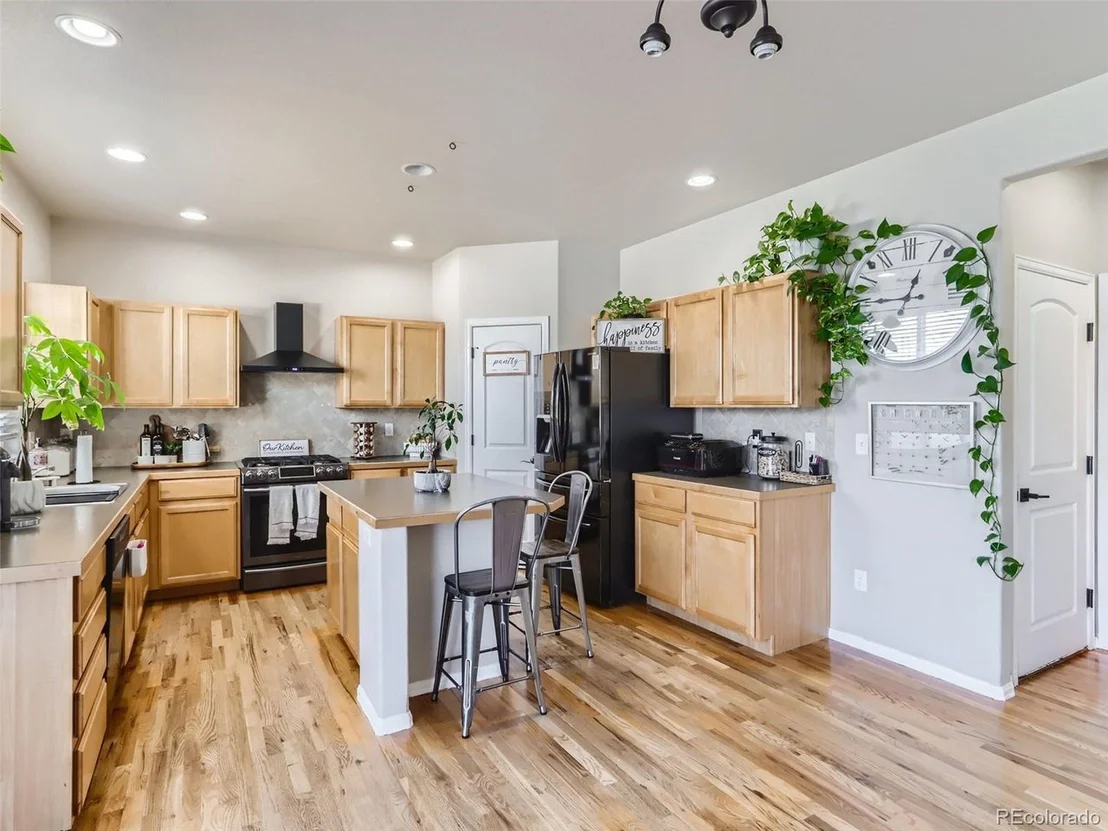 Photo of 307 Honeysuckle Way