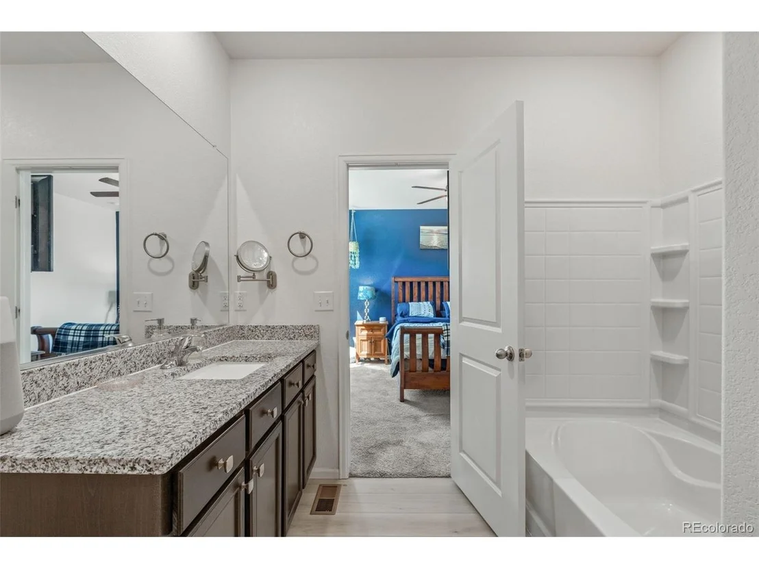 Photo of 319 Walnut St
