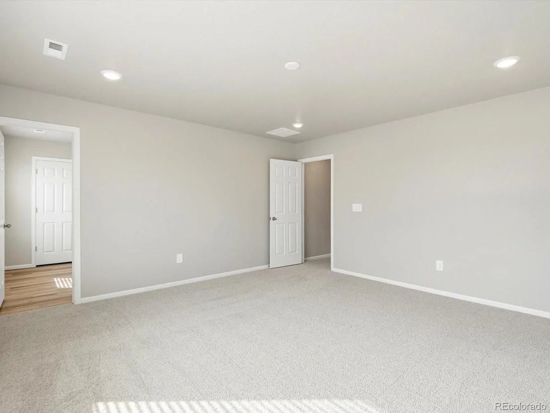 Photo of 504 97th Ave