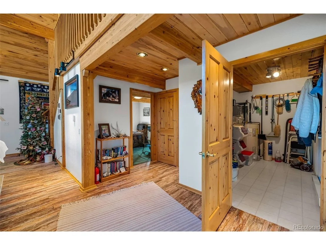 Photo of 913 Longbow Dr