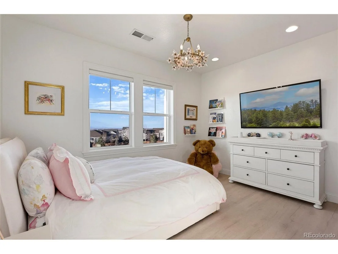 Photo of 3990 Kestrel Dr