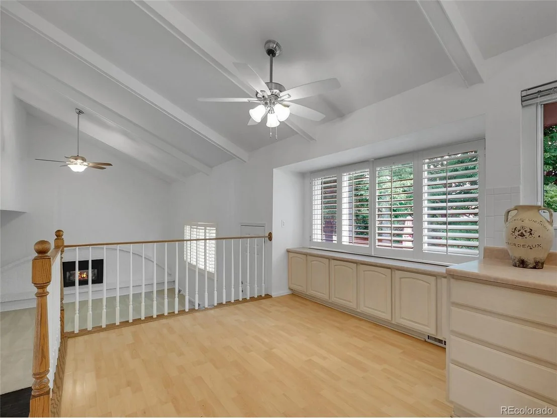 Photo of 4046 S Reading Way