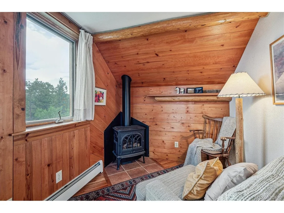 Photo of 12973 Upper Ridge Rd