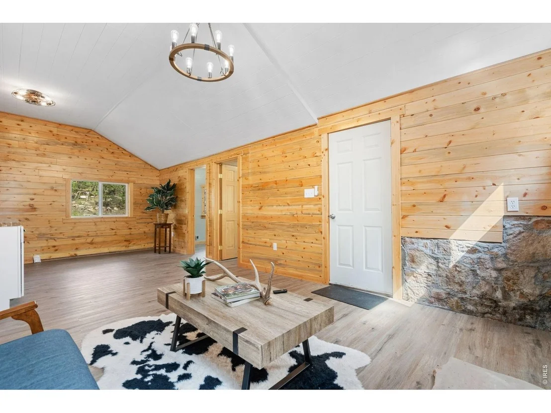 Photo of 6781 County Road 43