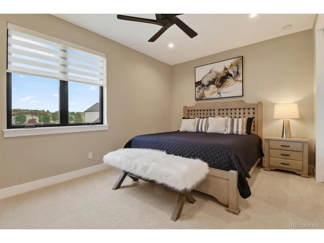 Photo of 1751 Barefoot Dr