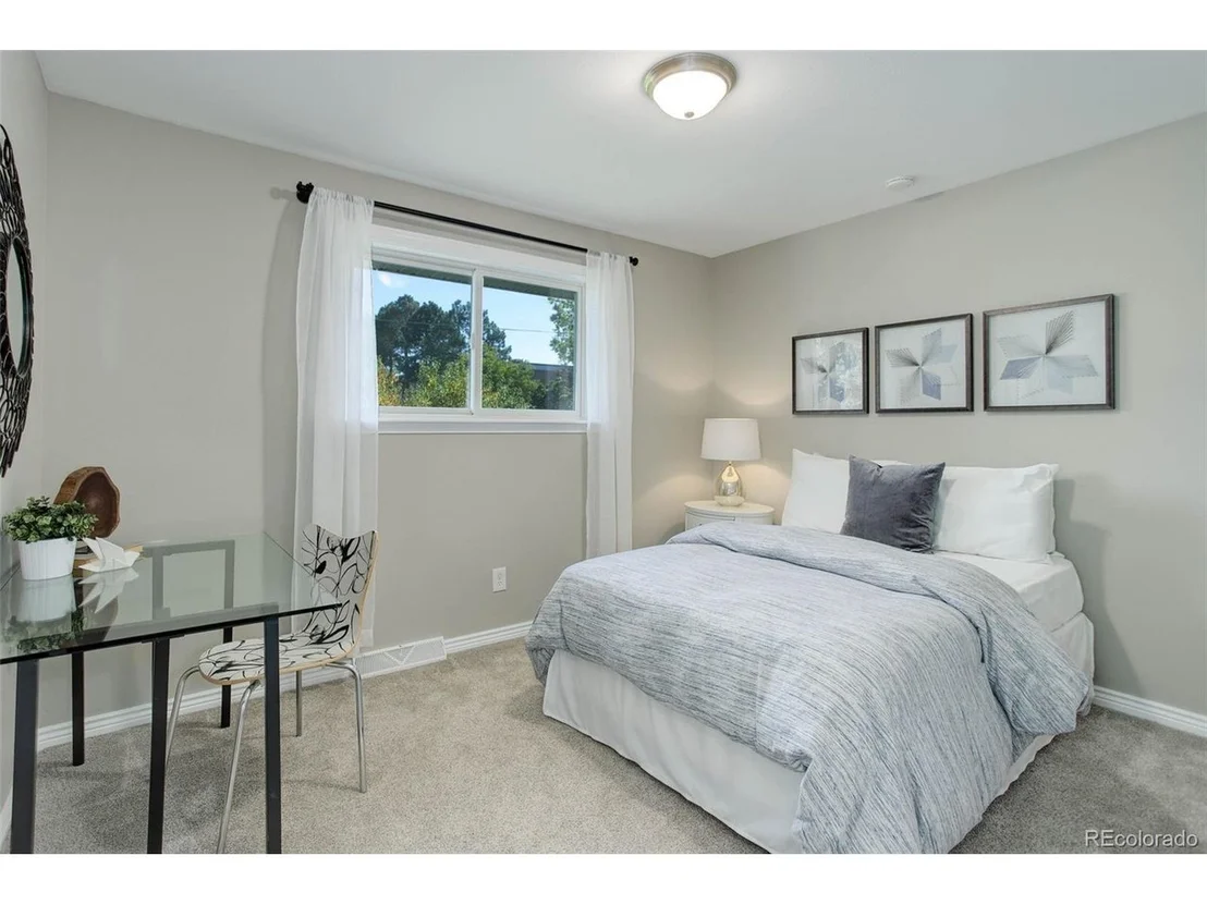 Photo of 8878 E Easter Ave