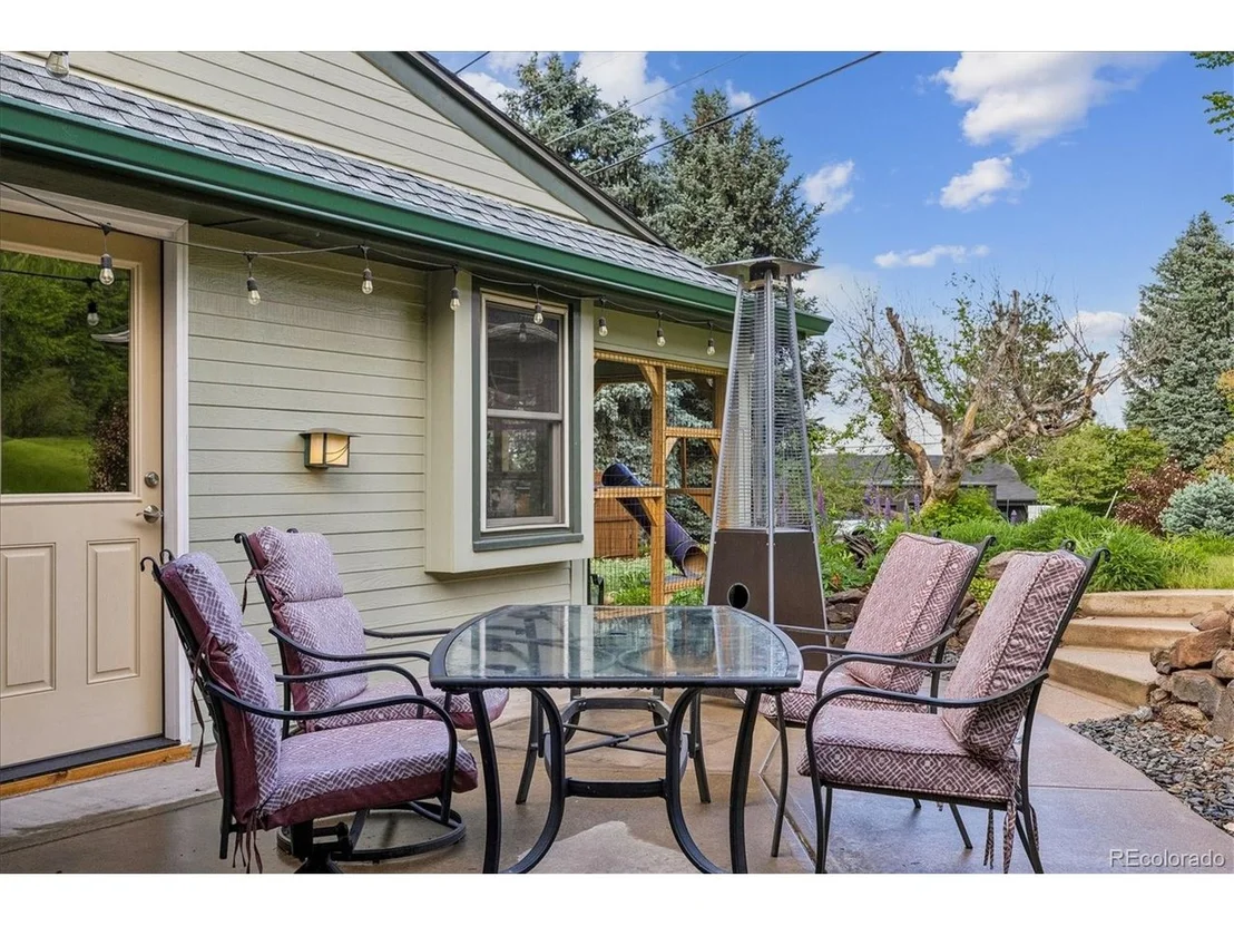 Photo of 4070 Field Dr