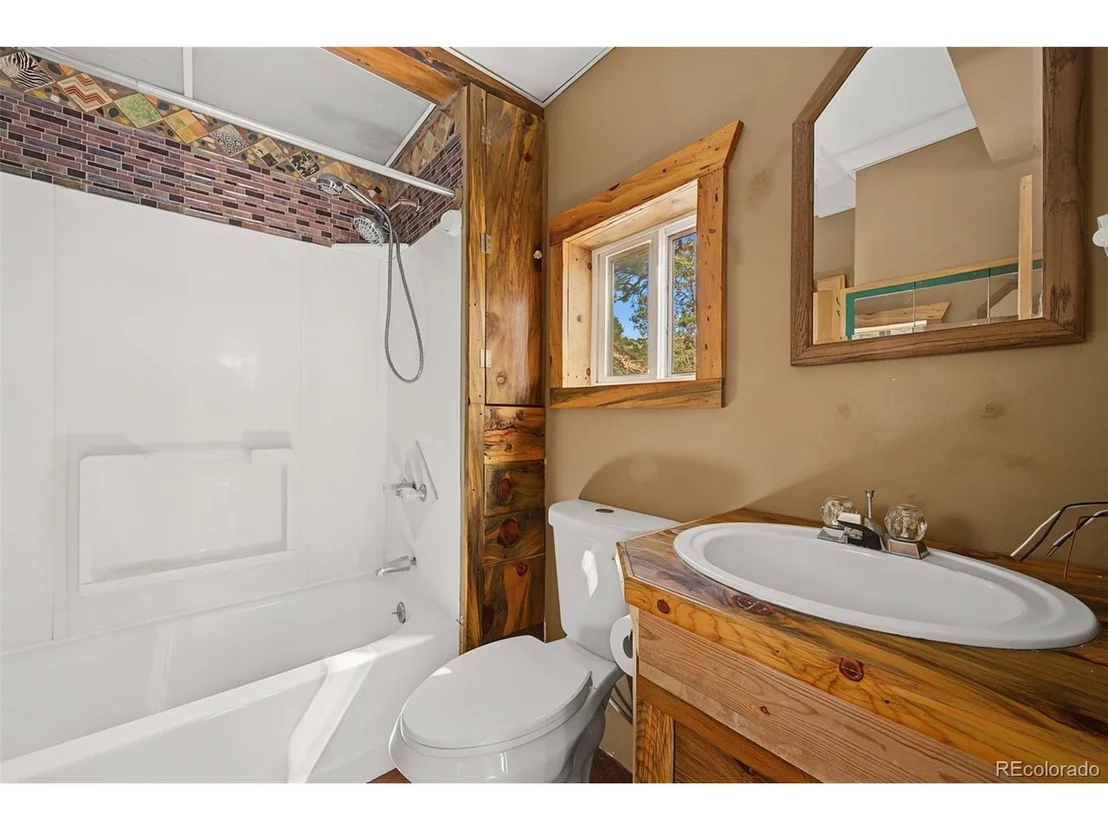 Photo of 1661 Good Hope Dr