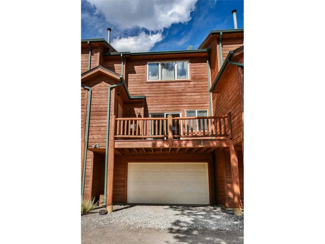 Photo of Unit B at 305 Virginia Rd