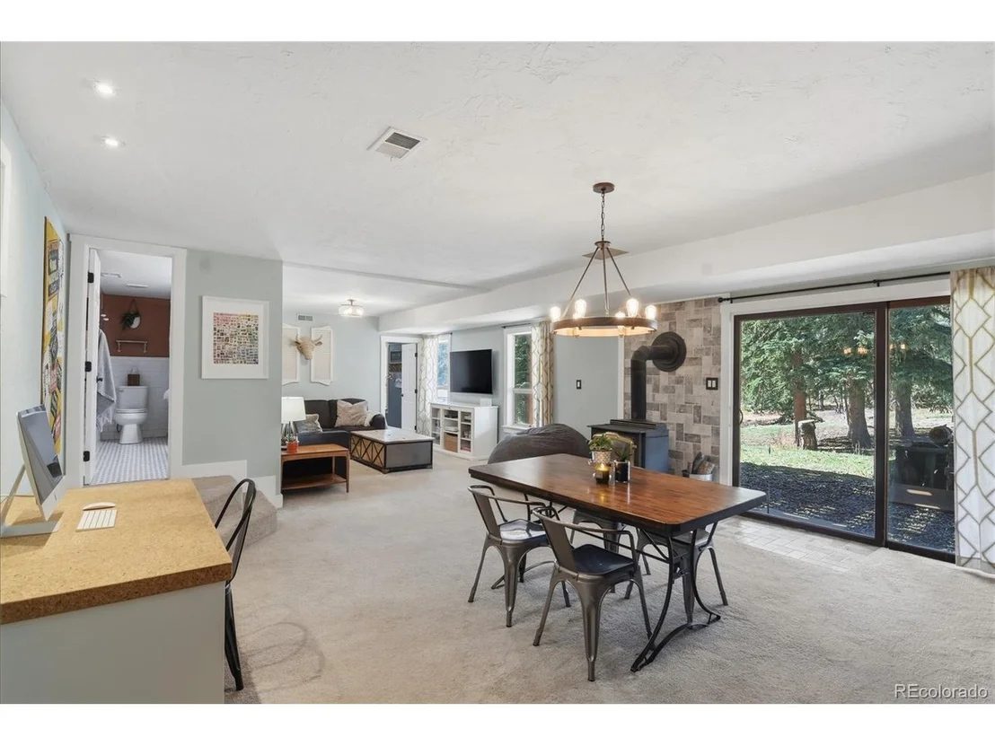 Photo of 34978 Forest Estates Rd