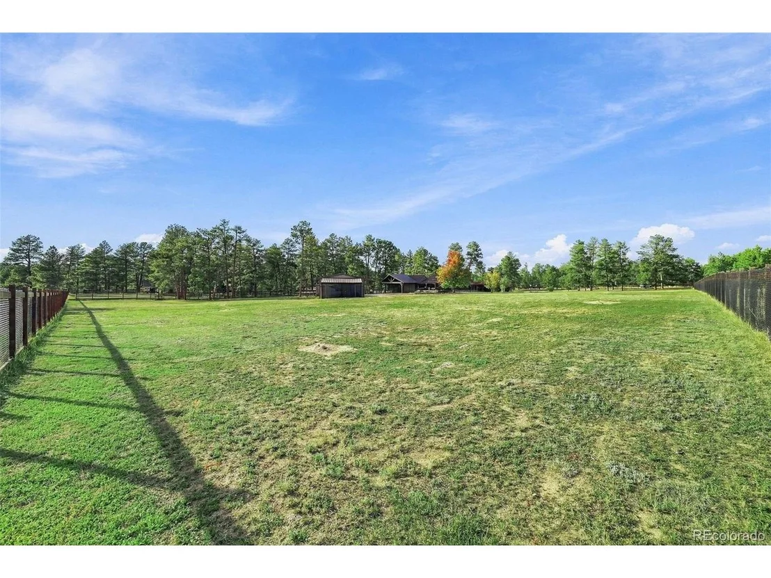Photo of 5496 Timber Ridge Dr