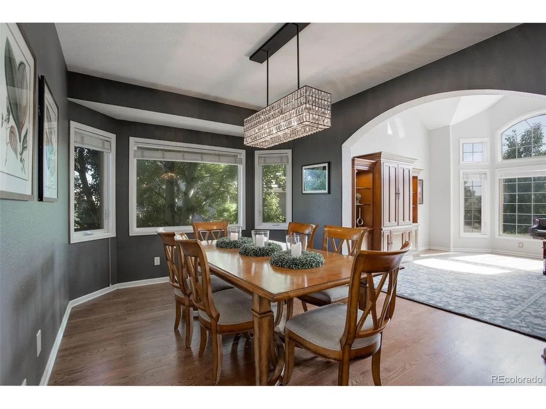 Photo of 345 Onyx Way