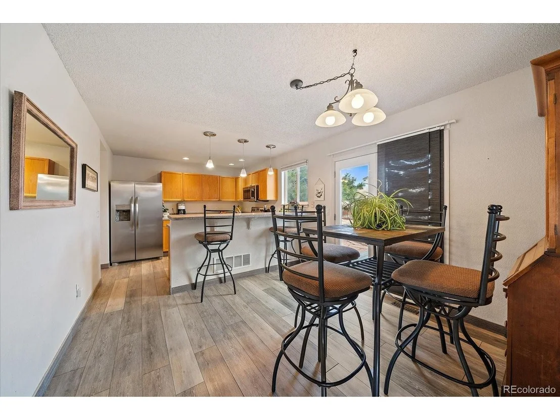 Photo of 700 Mango Dr