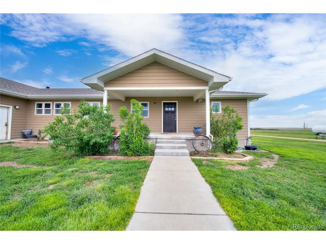 Photo of 46950 County Road Mm