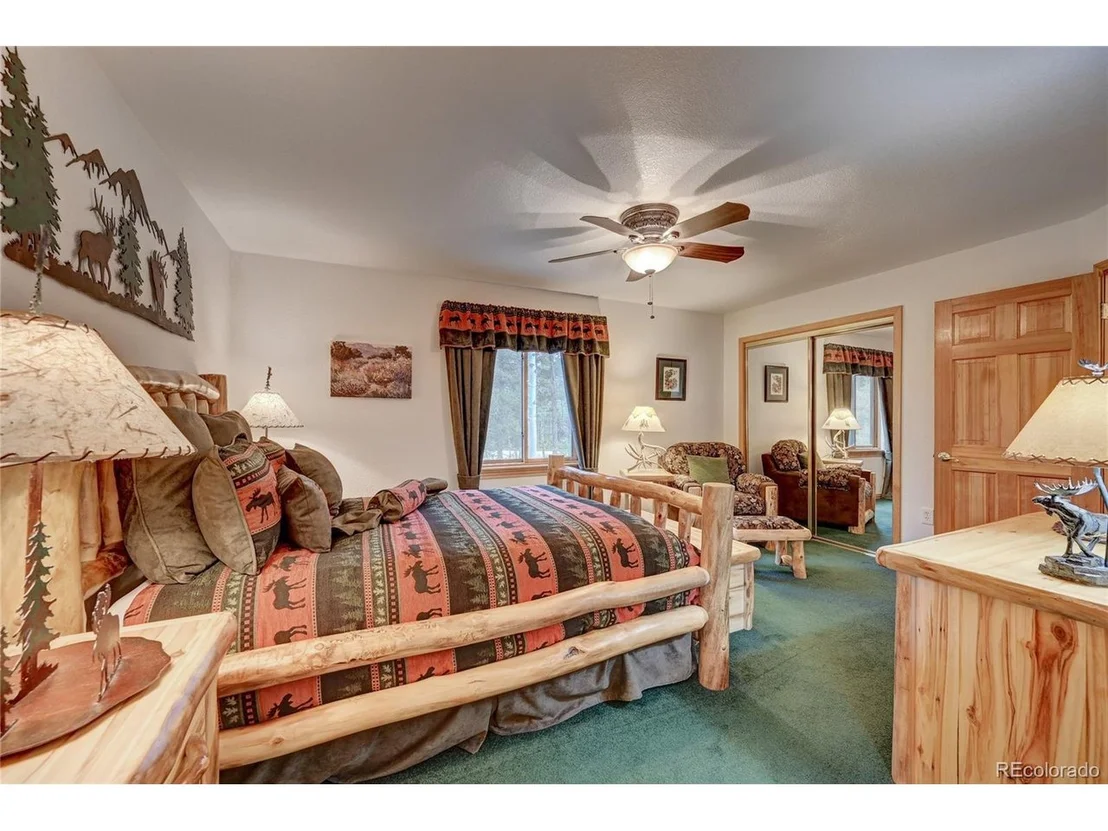 Photo of 631 Lodge Pole Dr
