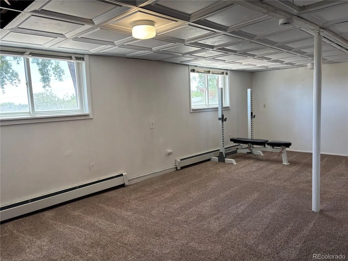 Photo of 5551 Allison St