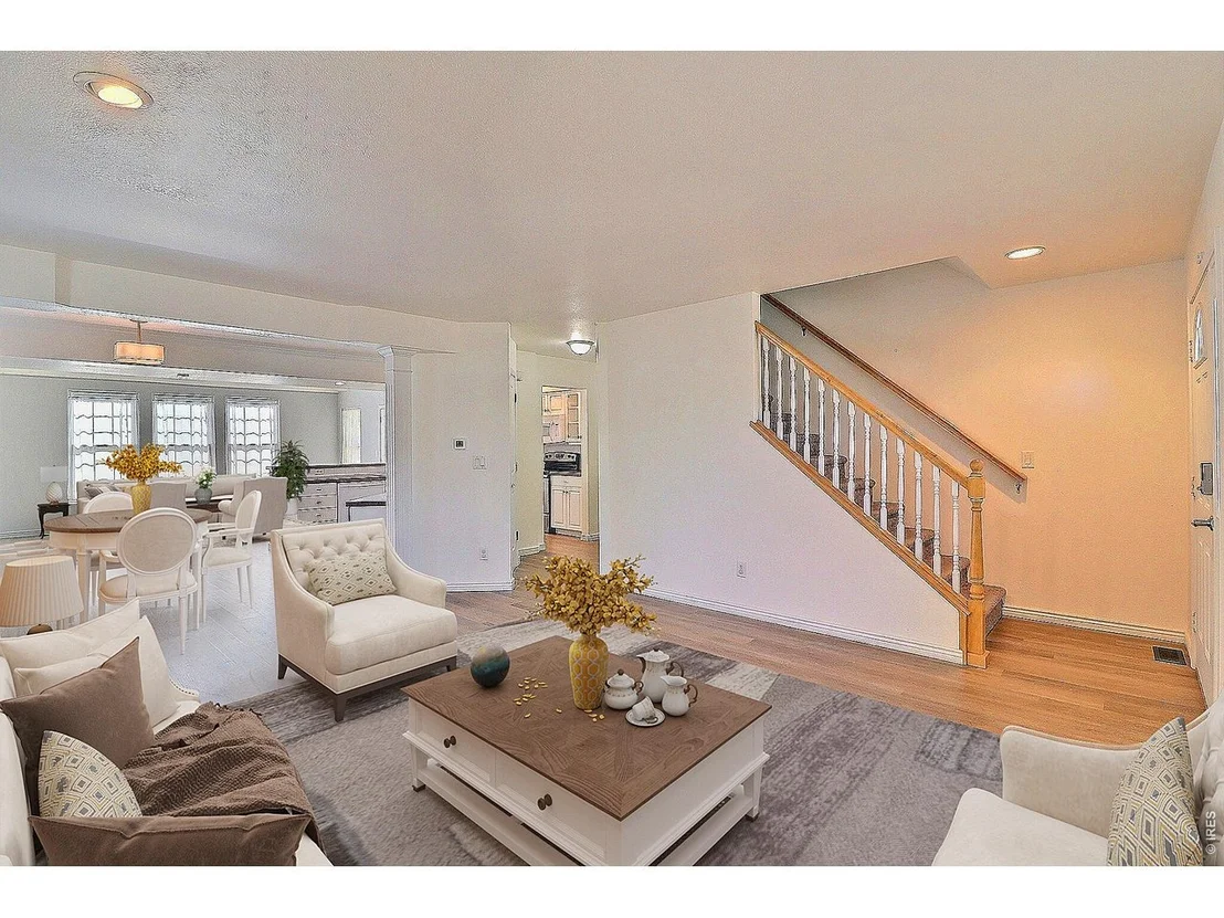 Photo of 324 53rd Ave