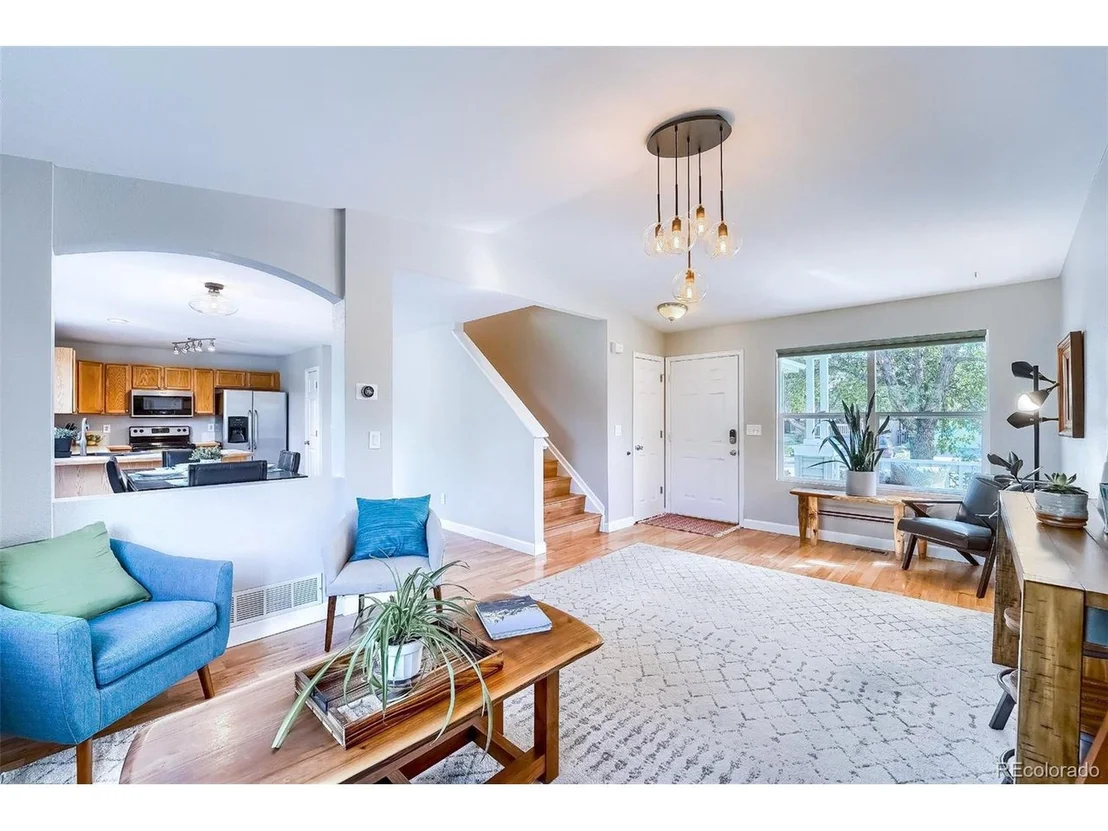 Photo of 1260 Red Mountain Dr