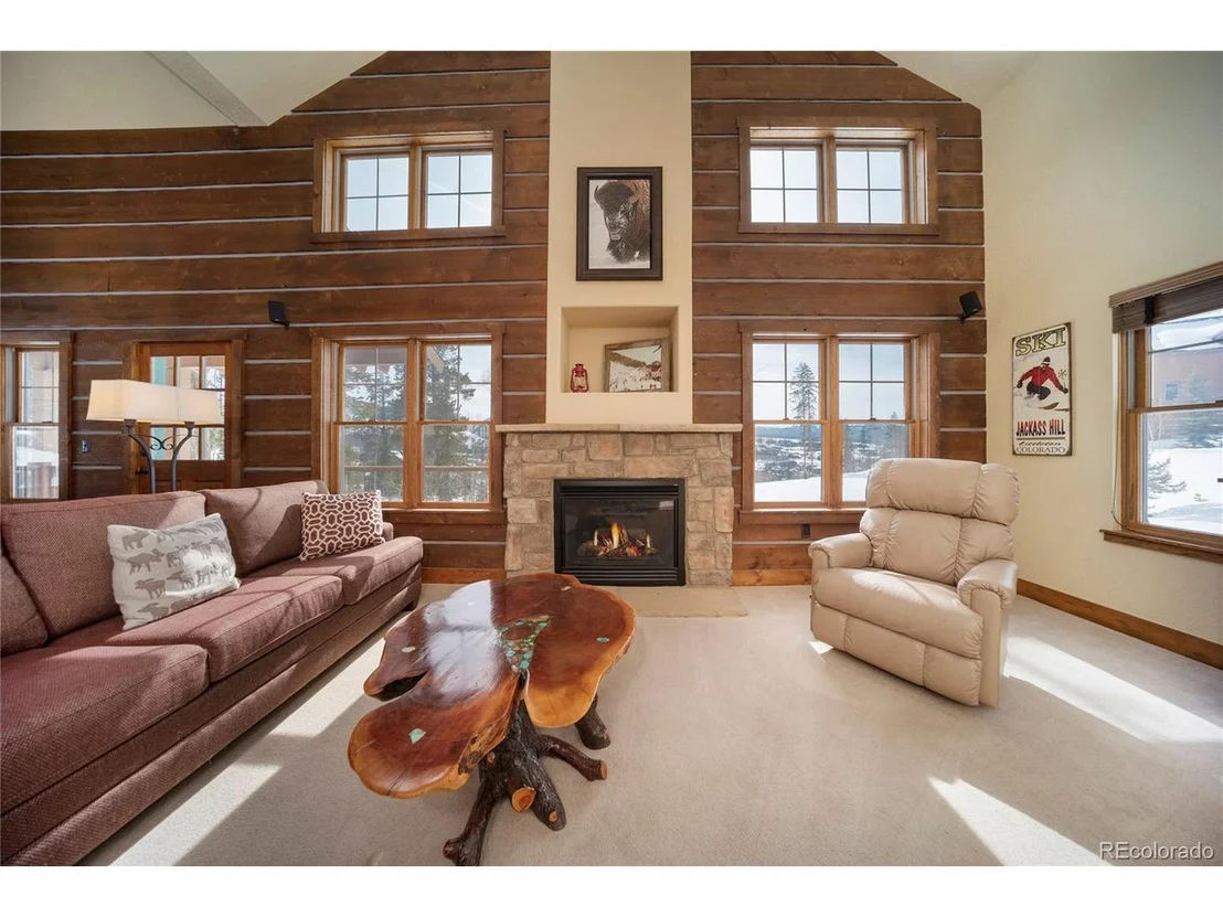 Photo of 1249 Rendezvous Rd