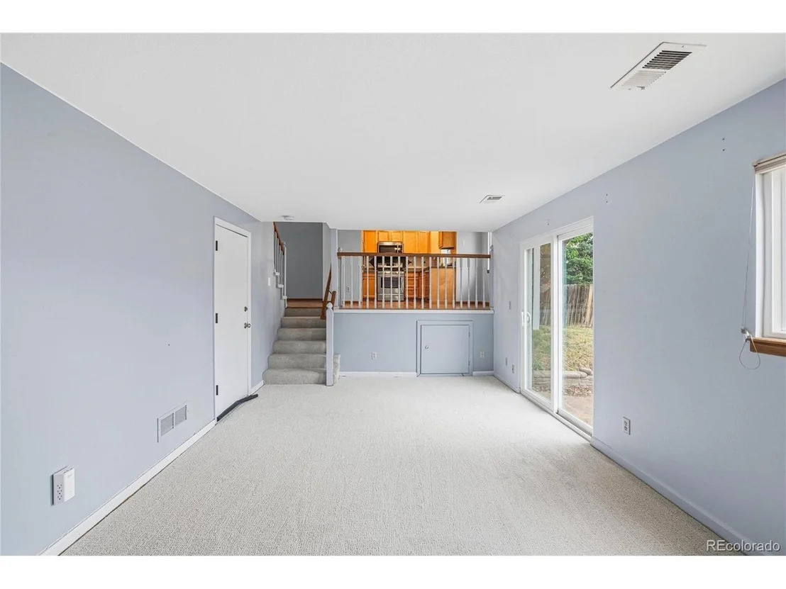 Photo of 10517 Robb Dr