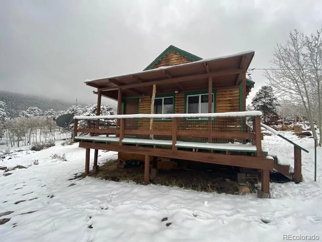 Photo of 70 Fawn Dr