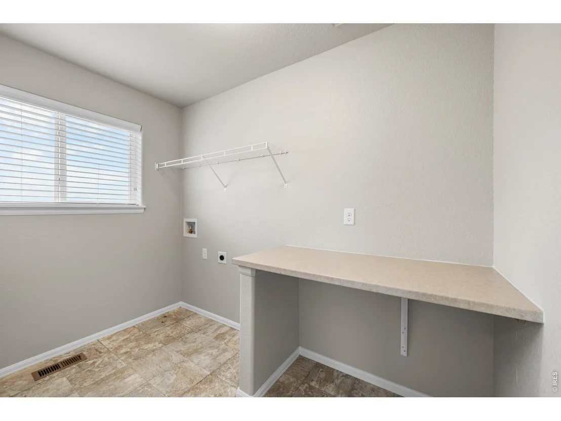 Photo of 1838 Rise Dr