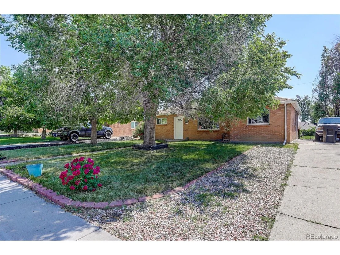 Photo of 9200 Vine St