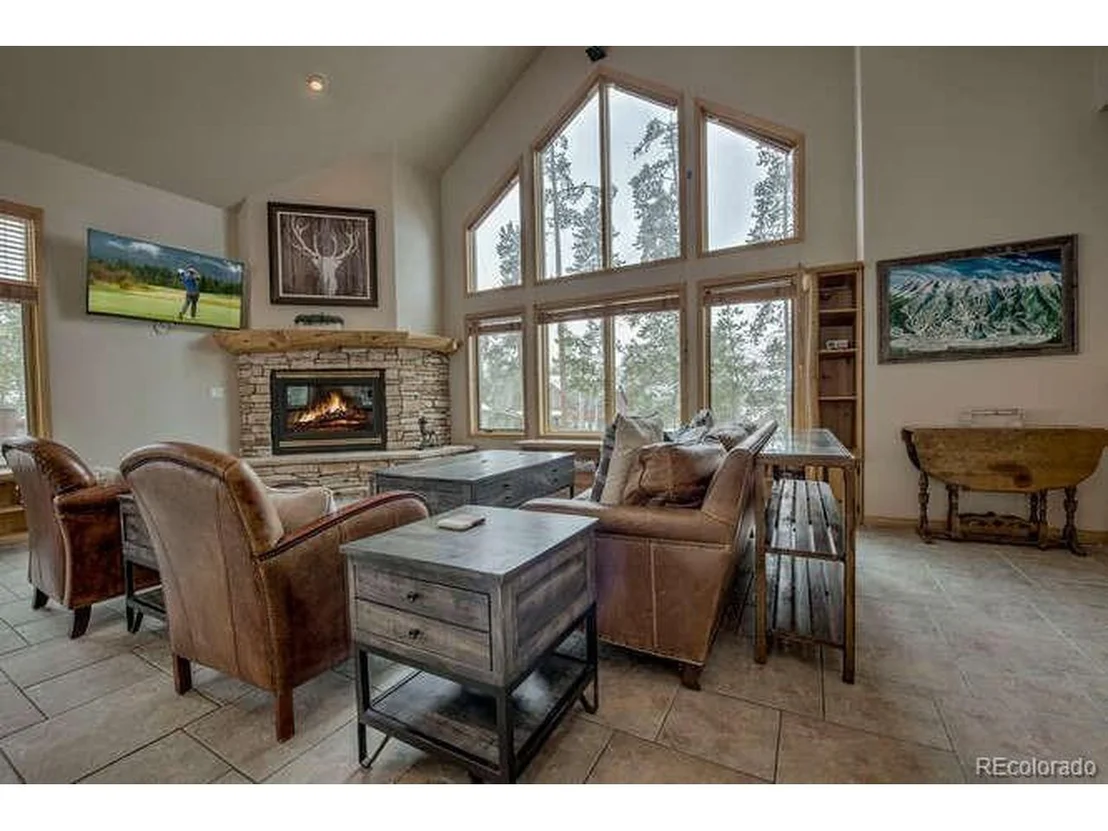 Photo of 89 Fairview Cir