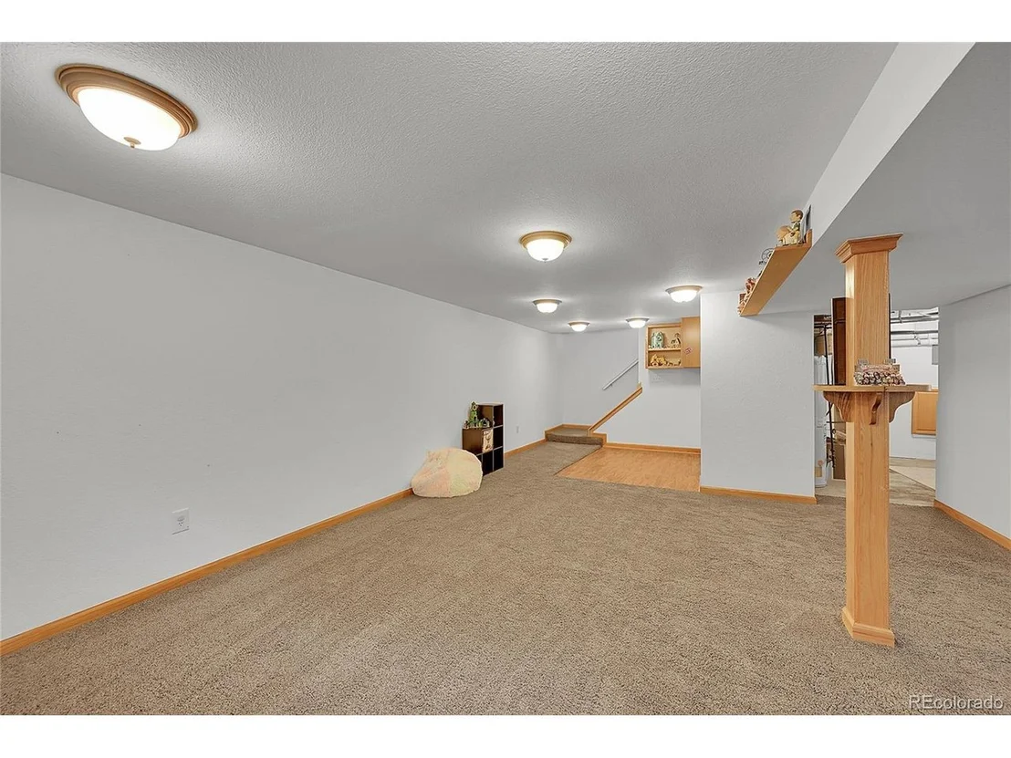 Photo of 12844 Columbine Cir