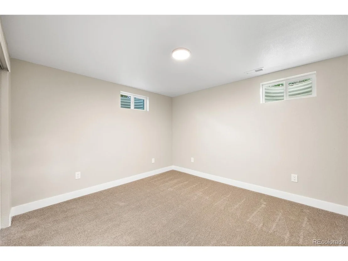 Photo of 8692 W 84th Cir