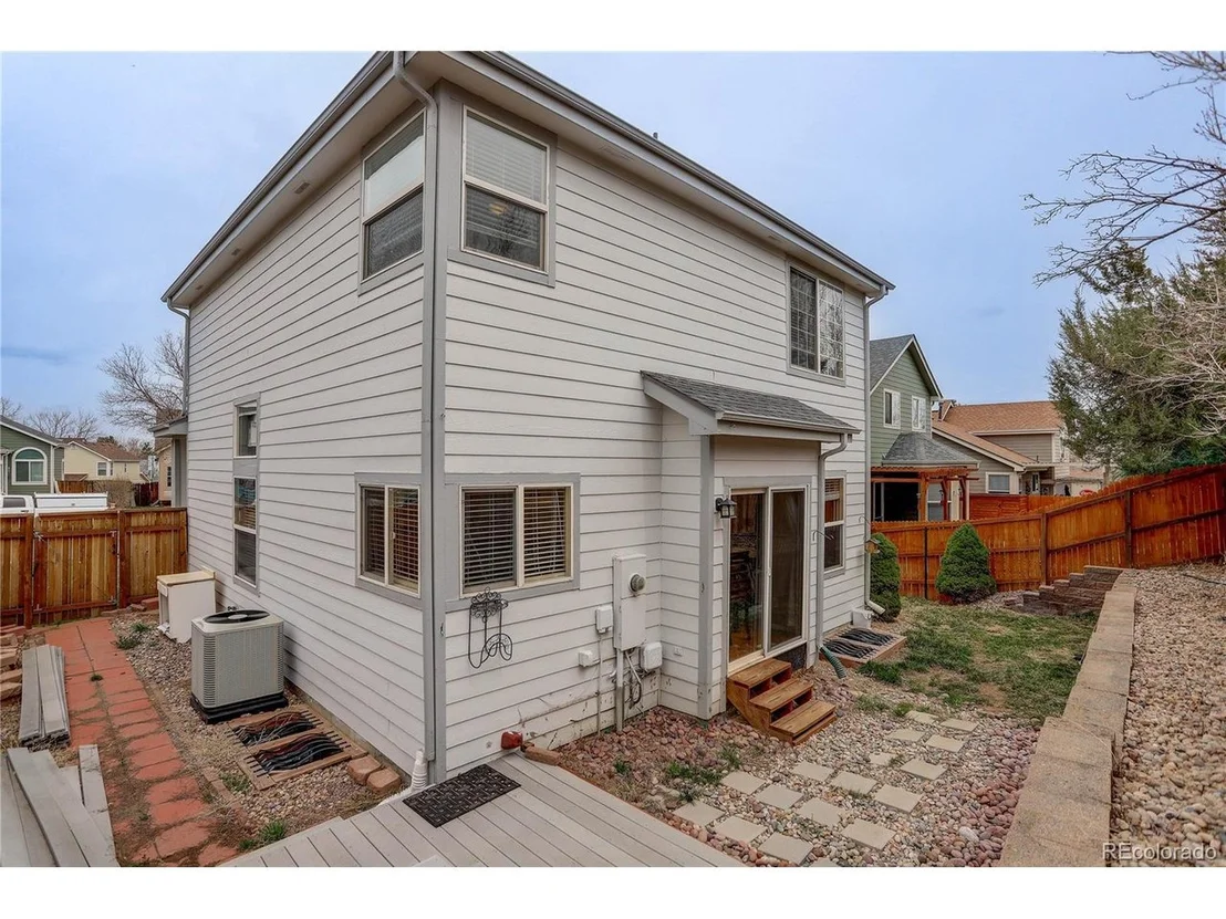 Photo of 10088 Westside Cir