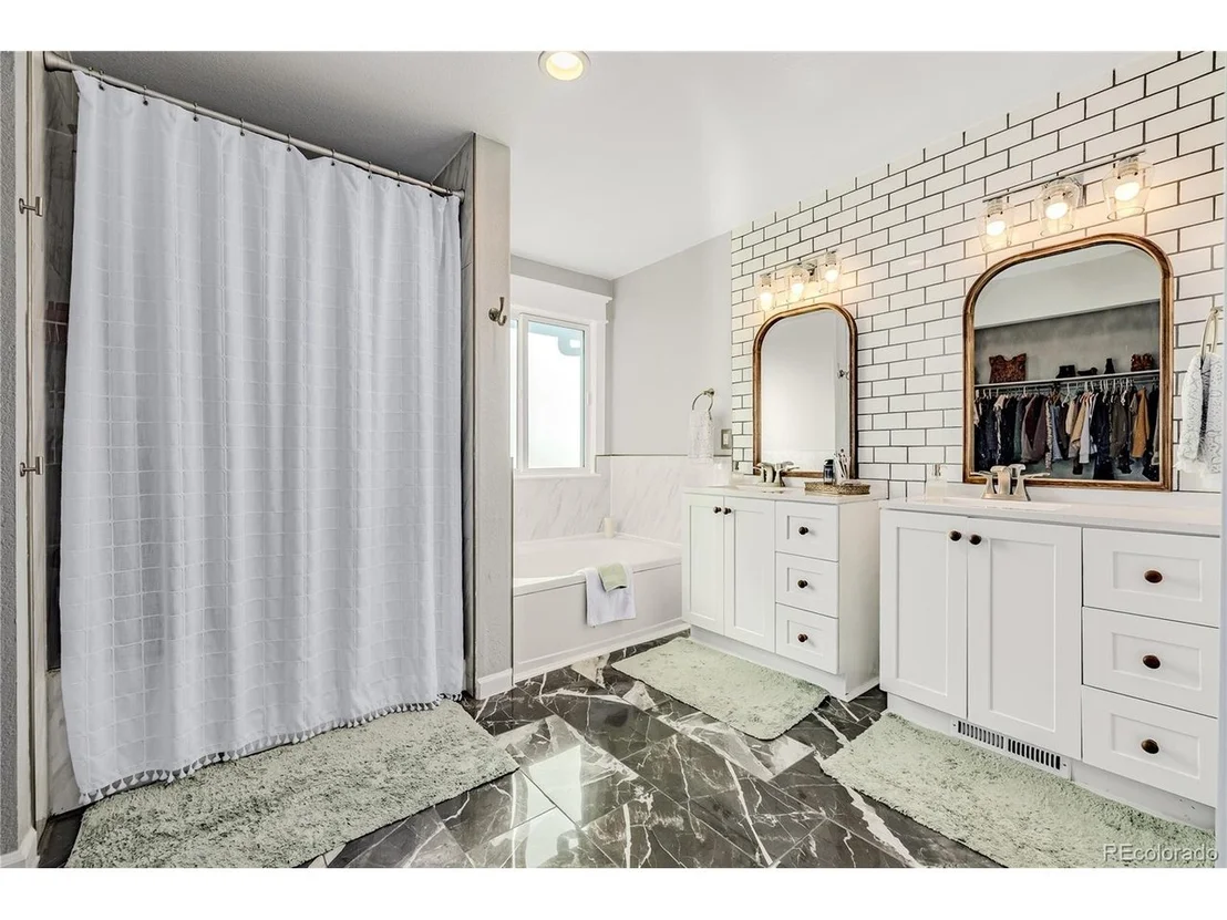 Photo of 5106 Dvorak Cir